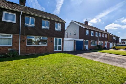 3 bedroom semi-detached house to rent, St. Martins Park, Haverfordwest