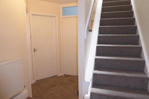 2 bedroom maisonette to rent, Trumacar Terrace, Heysham, Morecambe, LA3