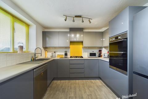 undefined, Grange Farm, Milton Keynes MK8