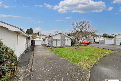 3 bedroom detached bungalow for sale, Ffrwd Vale, Neath, Neath Port Talbot. SA10 7EN