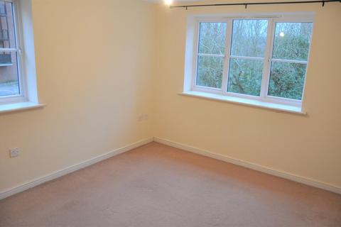 2 bedroom flat to rent, Bentall Place, Andover SP10