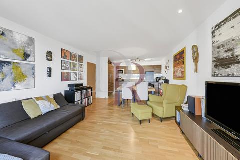 3 bedroom apartment to rent, Raddon Tower, Dalston Square, Dalston, E8