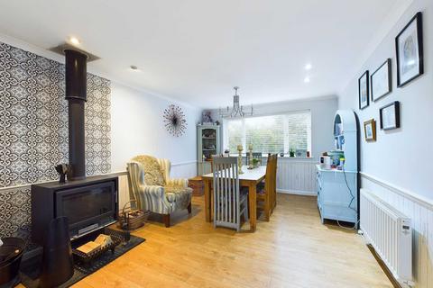 4 bedroom link detached house for sale, Water End Road, High Wycombe HP14