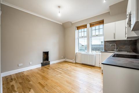 1 bedroom flat to rent, Friars Street, Stirling, Stirlingshire, FK8 1HA