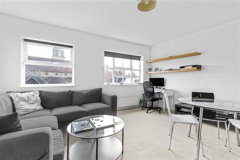 2 bedroom apartment for sale, Barkham Mews, Queens Road, Reading