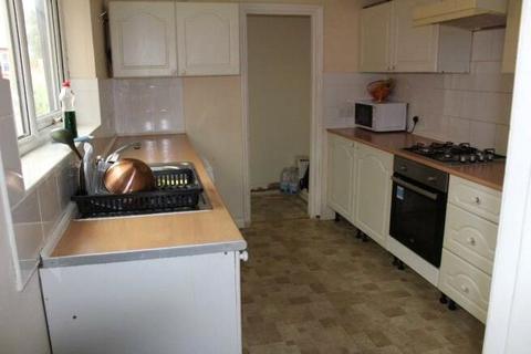 3 bedroom terraced house to rent, Hatherley Road, Reading, Berkshire, RG1