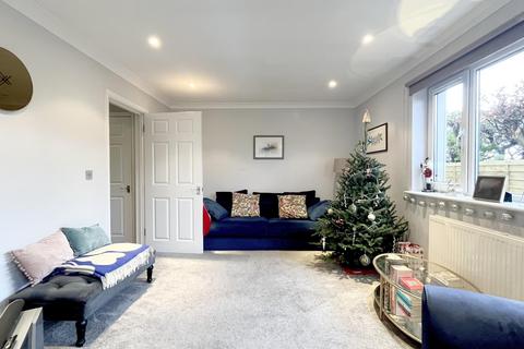 3 bedroom terraced house for sale, Parkview Close, Carshalton SM5