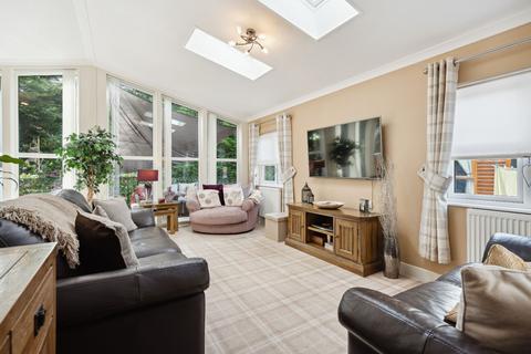 2 bedroom lodge for sale, Auchterarder, PH3