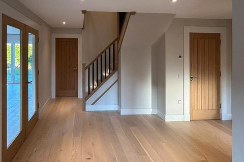 Asthore Canmore Place, Auchterarder, PH3 1BY