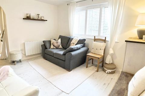 Studio to rent, Mornington Road, London , SE8