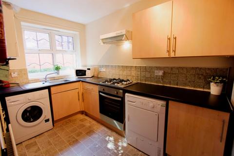 3 bedroom house to rent, 8 Exbury Street, Exbury Street, Manchester M14