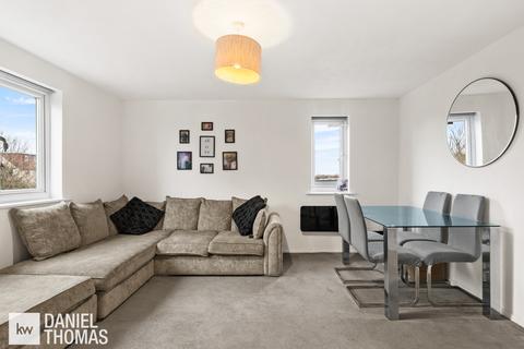 1 bedroom flat for sale, Howard Close, Waltham Abbey, Essex