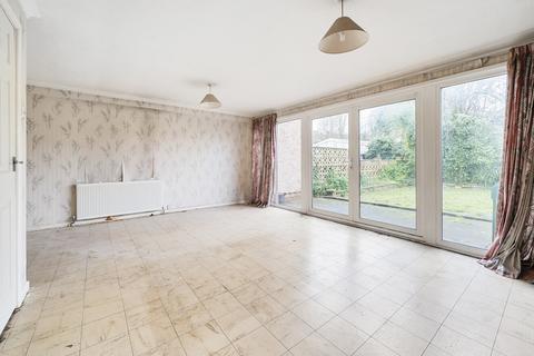 3 bedroom end of terrace house for sale, Fiona Close, Winchester, Hampshire, SO23