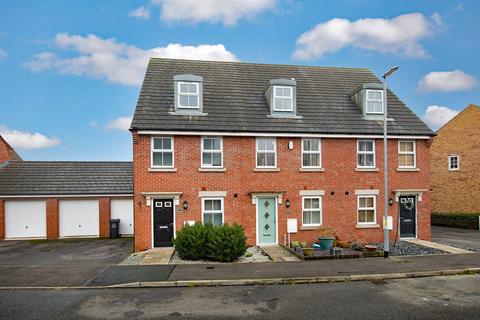 3 bedroom townhouse for sale, Clarendon Close, Corby NN18