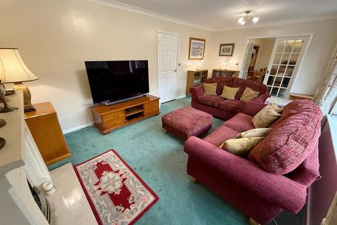 3 bedroom detached bungalow for sale, Swanfold, Wilmcote