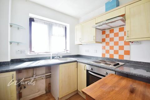 1 bedroom semi-detached house to rent, Blackmans Close Dartford DA1