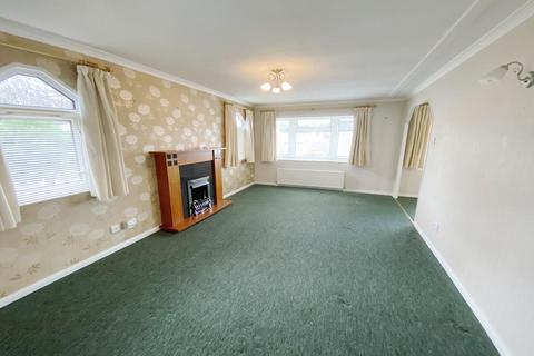 2 bedroom park home for sale, Gladelands Park, Ringwood Road, Ferndown, Ferndown, Dorset