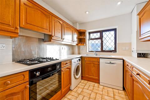 2 bedroom apartment to rent, Tudor Park, Amersham, Buckinghamshire, HP6