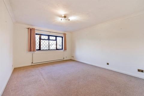 2 bedroom apartment to rent, Tudor Park, Amersham, Buckinghamshire, HP6