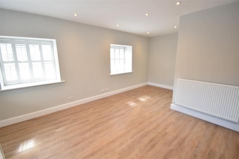 1 bedroom flat to rent, Surbiton Hill Road, Surbiton