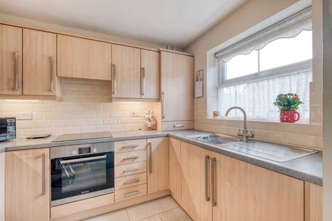 2 bedroom end of terrace house for sale, Norcombe Grove, Shirley, Solihull, B90 4PF