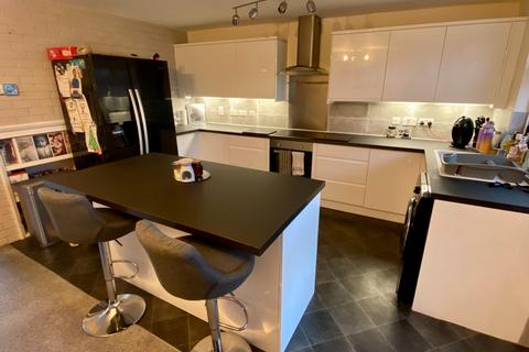 16 Wood End, Ropsley, Grantham, NG33 4BY