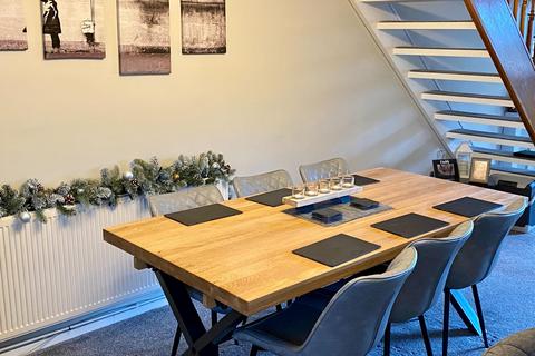 16 Wood End, Ropsley, Grantham, NG33 4BY