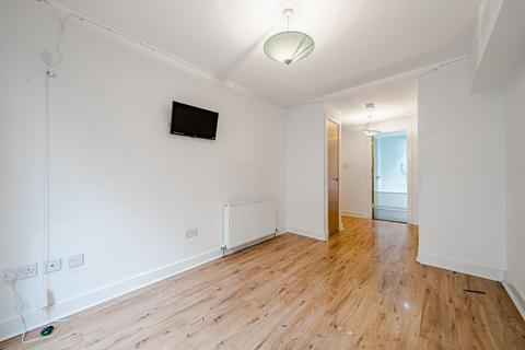 Flat 0/2, 10 Haggs Gate, Glasgow, G41 4BE