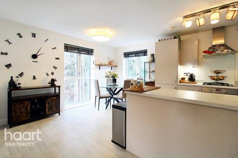 2 bedroom apartment for sale, Artillery Drive, Bordon