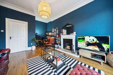 1/1, 72 Holmlea Road, Glasgow, G44 4AL