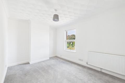 56 Alma Place, Gloucester, GL1 5PX