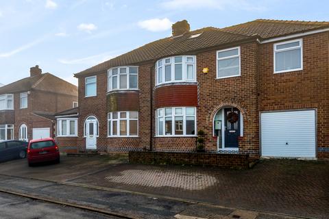 5 bedroom semi-detached house for sale, York YO10