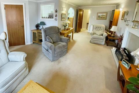 2 bedroom retirement property for sale, Queens Park House, Queens Park View, Chester, Cheshire, CH4