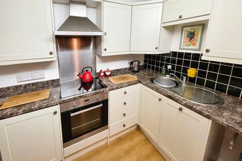 2 bedroom retirement property for sale, Queens Park House, Queens Park View, Chester, Cheshire, CH4