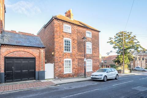 3 bedroom semi-detached house for sale, Queen Street, Emsworth, PO10