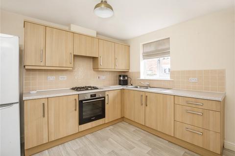 4 bedroom semi-detached house to rent, Bloomingdale Court, Woolley Grange, Barnsley, West Yorkshire, S75