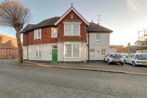 1 bedroom flat for sale, Shelley Road, Worthing BN11