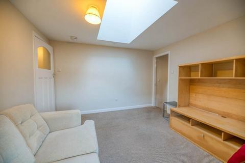 undefined, 4006L Duddingston House Courtyard, Edinburgh, EH15 1JG