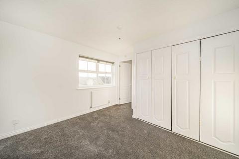 4 bedroom house to rent, Ribblesdale Avenue, London N11