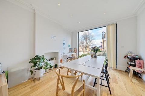 5 bedroom end of terrace house for sale, Highgate,  Muswell Hill N10,  N10