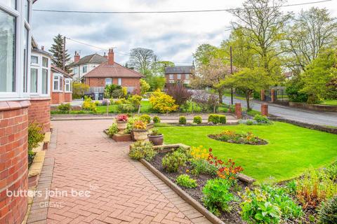 3 bedroom detached bungalow for sale, Crewe Road, Crewe