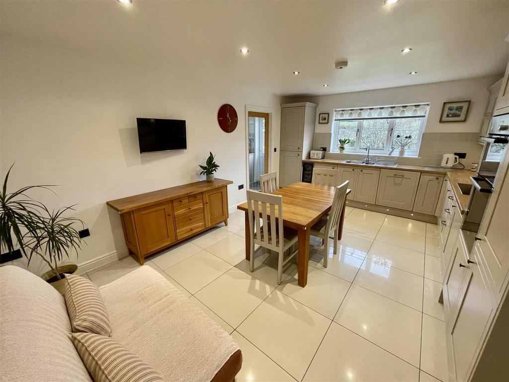Kitchen/ Diner
