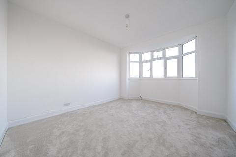124 Moordown, London, SE18 3NG