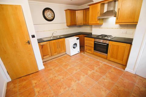 2 bedroom flat to rent, Victoria Street, Southport, PR9