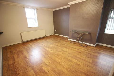 2 bedroom flat to rent, Victoria Street, Southport, PR9