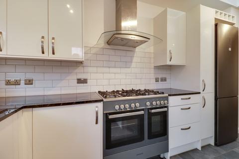 7 Stevens Lane, Claygate, Esher, KT10 0TD