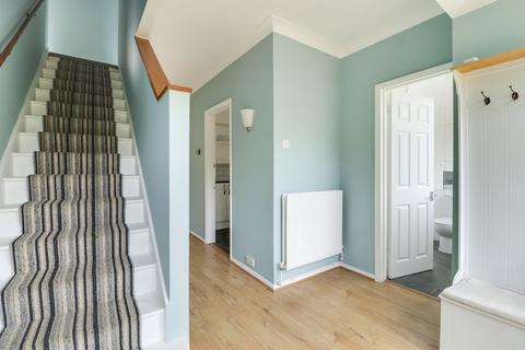 7 Stevens Lane, Claygate, Esher, KT10 0TD