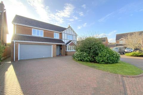 4 bedroom detached house for sale, Cheltenham Way, Cleethorpes