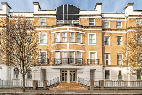 2 bedroom flat to rent, Royal Belgrave Place, Victoria, London, SW1V