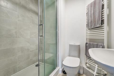 5 Condor Way, Basingstoke, RG24 9YA